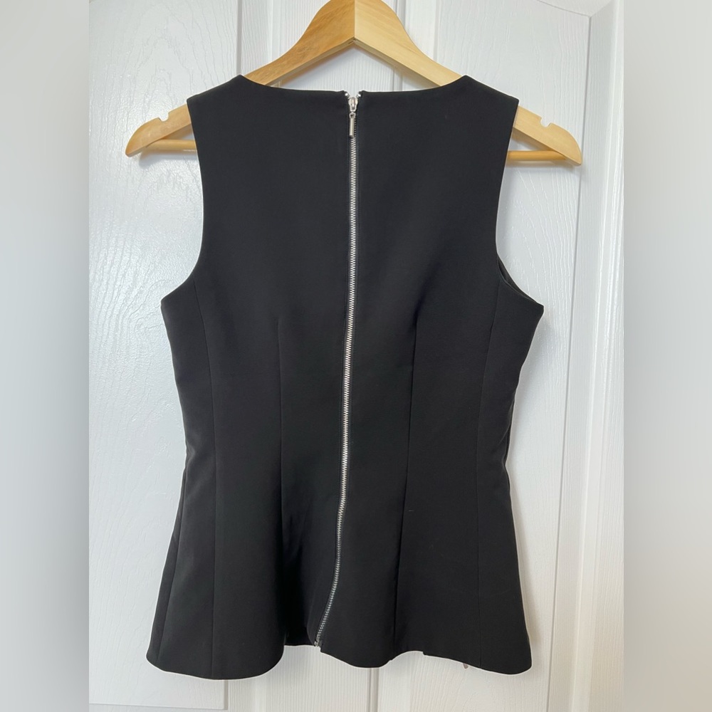 Dynamite Sleeveless Top with zipper back detail - Picture 4 of 5